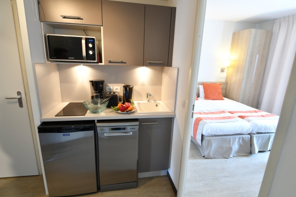 Appart-Hôtel Bordeaux Lac - Bruges MER & GOLF CITY